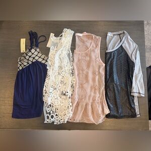 Assorted Women's Tops - Navy, White, Neutral, Gray